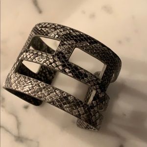 Snake skin looking  cuff in gray and cream- new